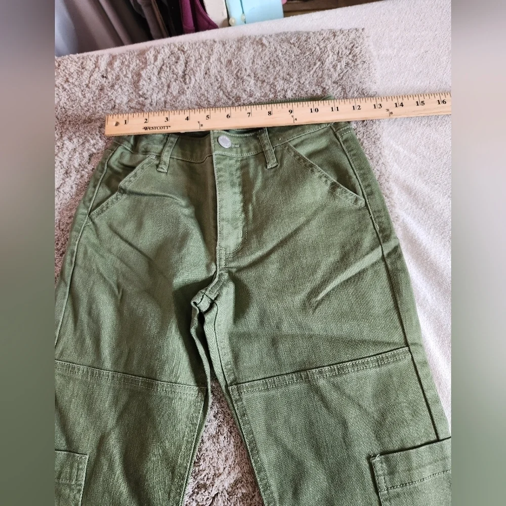 Art Class Army Green Cargo Pants